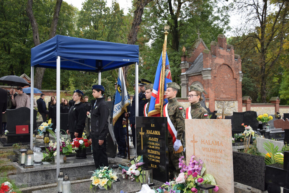 Uroczystość oznaczenia grobu powstańca śląskiego śp. Antoniego Ludygi znakiem pamięci „Tobie Polsko” – Piekary Śląskie, 4 października 2024. Fot.: IPN D. Mikoda