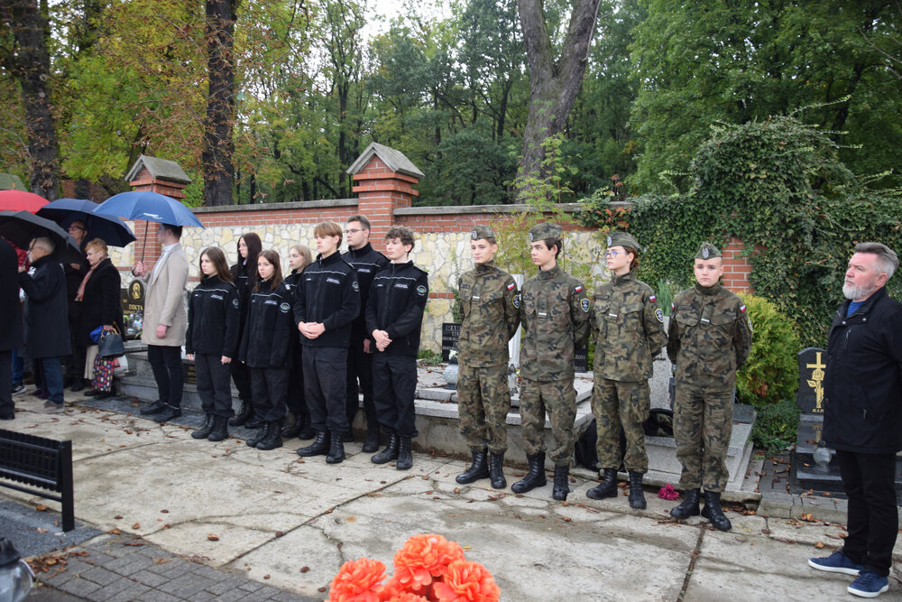 Uroczystość oznaczenia grobu powstańca śląskiego śp. Antoniego Ludygi znakiem pamięci „Tobie Polsko” – Piekary Śląskie, 4 października 2024. Fot.: IPN D. Mikoda