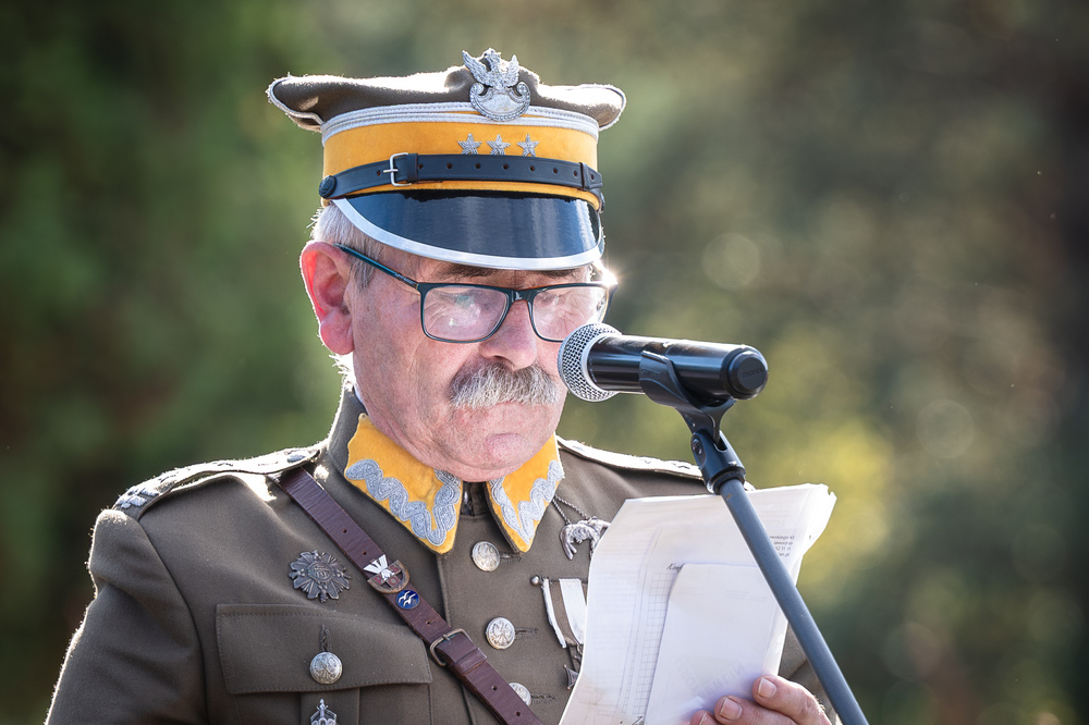 Uroczystość odsłonięcia odnowionego nagrobka ppłk. pil. Karola Pniaka, zasłużonego asa myśliwskiego II wojny światowej – Jaworzno, 8 październik 2024. Fot.: IPN K. Łojko