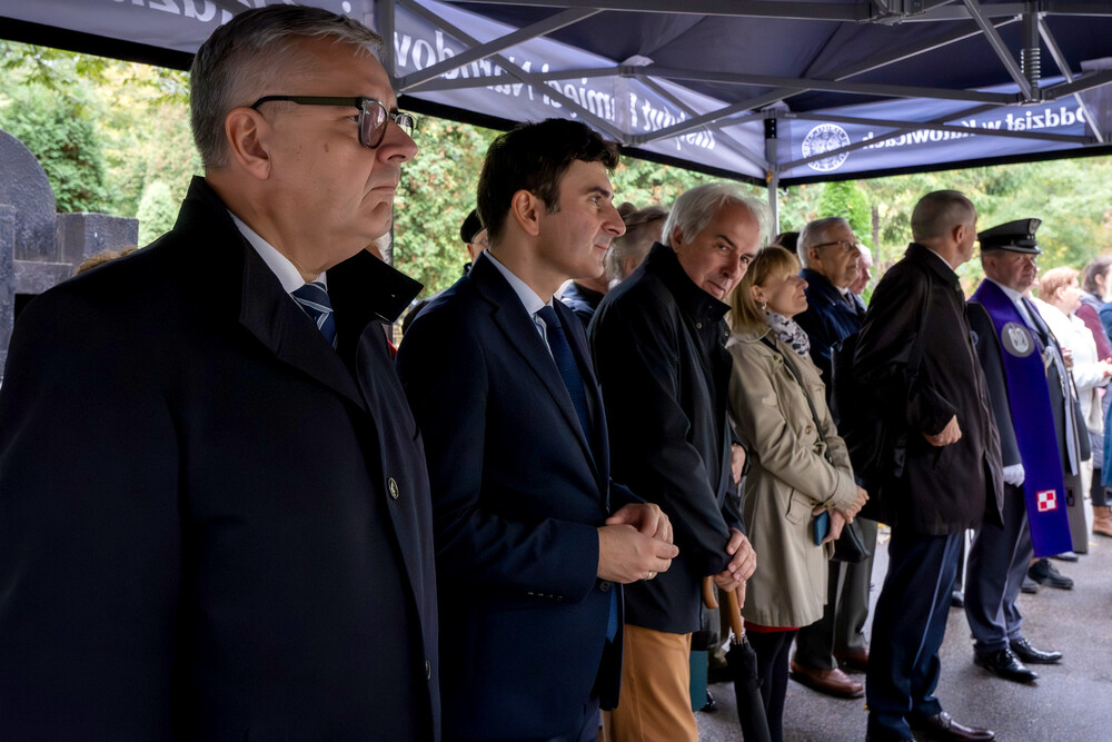 Uroczystość oznaczenia grobu śp. Tadeusza Szumańskiego znakiem pamięci „Grób weterana walk o wolności niepodległość Polski” – Katowice, 9 października 2024. Fot.: IPN K. Łojko