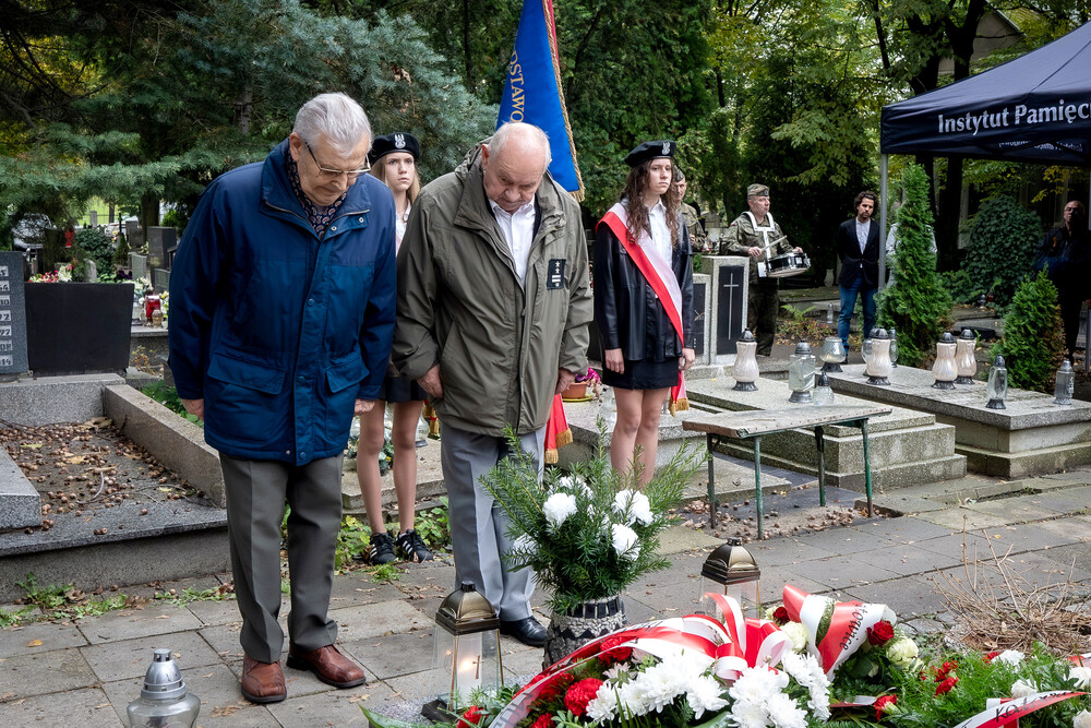 Uroczystość oznaczenia grobu śp. Tadeusza Szumańskiego znakiem pamięci „Grób weterana walk o wolności niepodległość Polski” – Katowice, 9 października 2024. Fot.: IPN K. Łojko