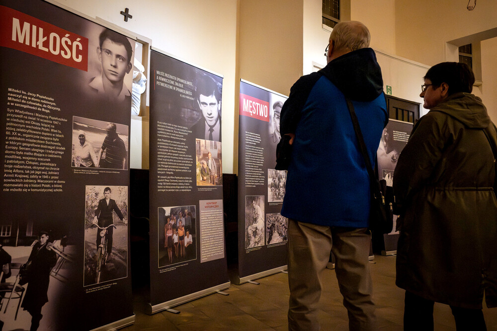 40. rocznica pobytu bł. ks. Jerzego Popiełuszki w kościele Braci Mniejszych Kapucynów pw. Podwyższenia Krzyża Świętego w Bytomiu – 6-8 październik 2024. Fot.: IPN K. Łojko