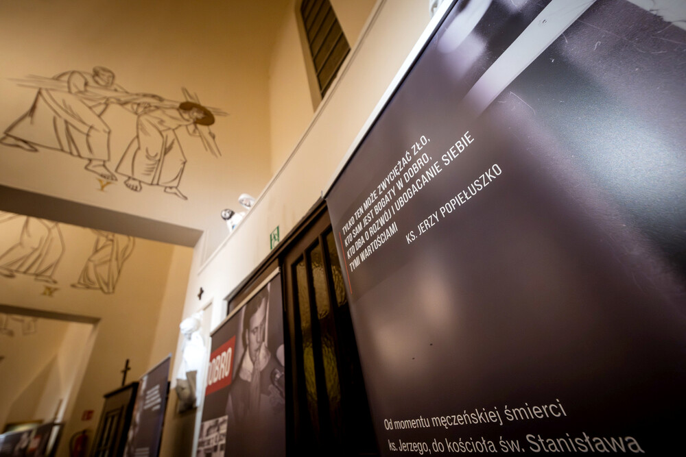 40. rocznica pobytu bł. ks. Jerzego Popiełuszki w kościele Braci Mniejszych Kapucynów pw. Podwyższenia Krzyża Świętego w Bytomiu – 6-8 październik 2024. Fot.: IPN K. Łojko