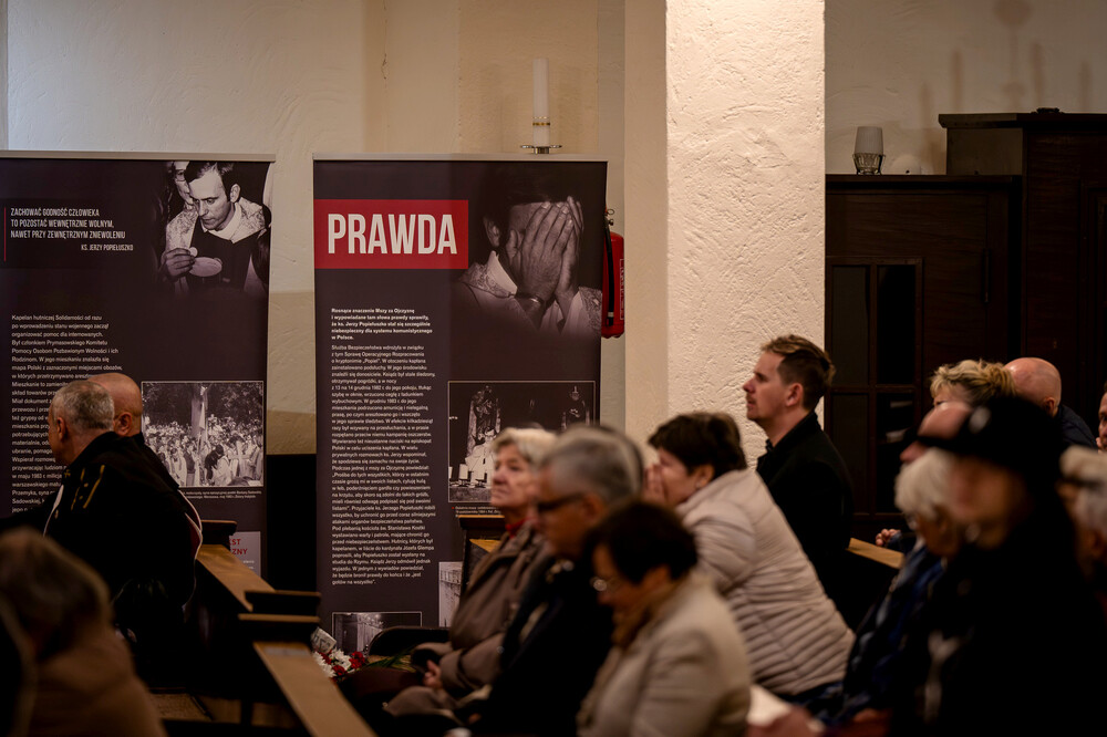 40. rocznica pobytu bł. ks. Jerzego Popiełuszki w kościele Braci Mniejszych Kapucynów pw. Podwyższenia Krzyża Świętego w Bytomiu – 6-8 październik 2024. Fot.: IPN K. Łojko