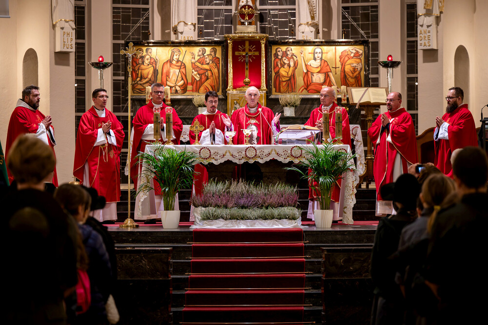 40. rocznica pobytu bł. ks. Jerzego Popiełuszki w kościele Braci Mniejszych Kapucynów pw. Podwyższenia Krzyża Świętego w Bytomiu – 6-8 październik 2024. Fot.: IPN K. Łojko