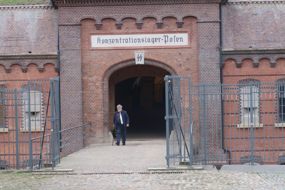 85. rocznica uruchomienia pierwszego na ziemiach Polski niemieckiego obozu koncentracyjnego – KL Posen – Poznań, 10 października 2024. Fot. D. Abłamowicz (IPN)