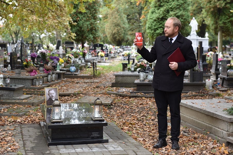 Uroczystość oznaczenia grobu powstańca śląskiego dr. Józefa Potyki znakiem pamięci „Tobie Polsko”. Fot. Monika Kobylańska/IPN