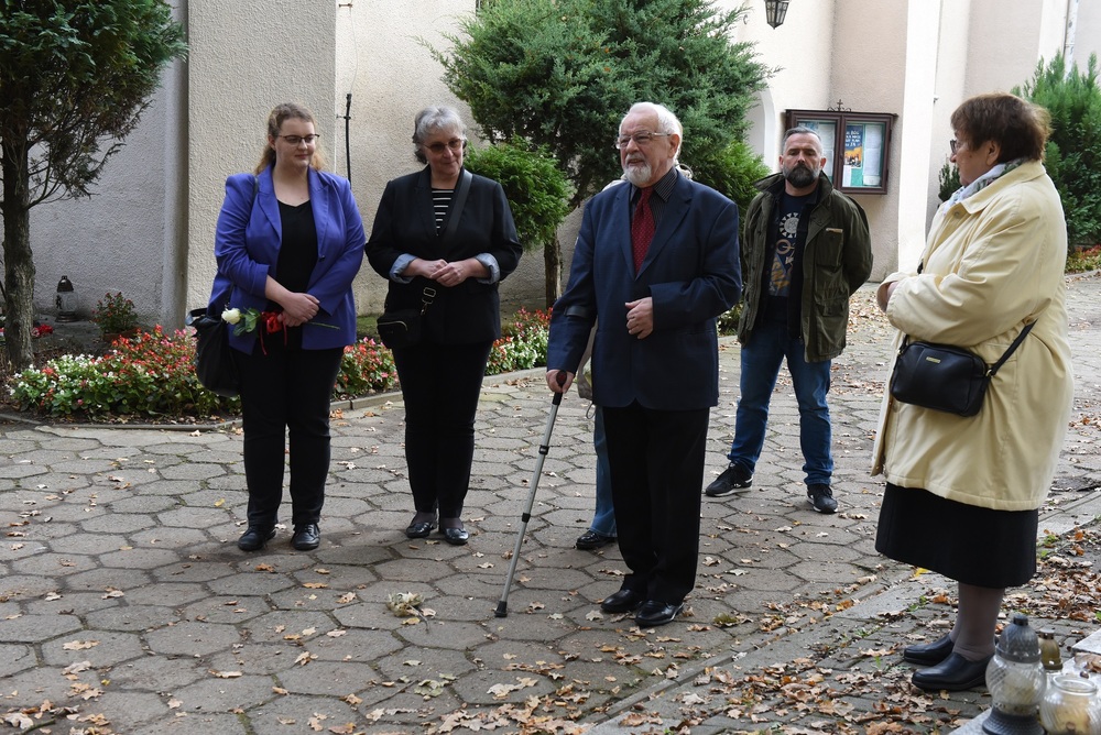 Uroczystość oznaczenia grobu powstańca śląskiego dr. Józefa Potyki znakiem pamięci „Tobie Polsko”. Fot. Monika Kobylańska/IPN