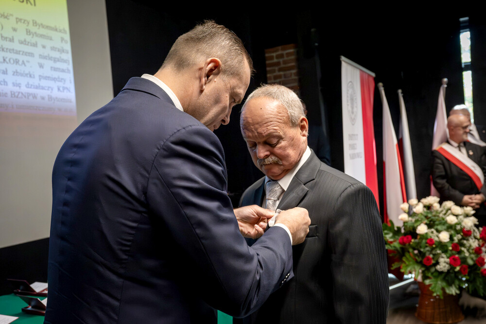 Uroczystość wręczenia Krzyży Wolności i Solidarności – Katowice, 17 października 2024. Fot.: IPN K. Łojko