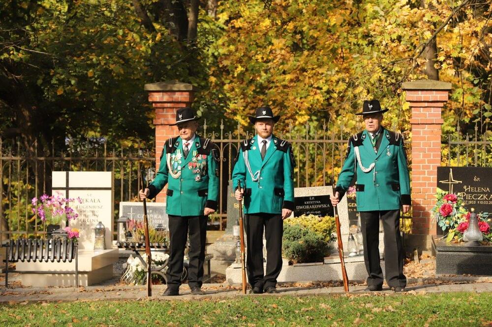 Uroczystość oznaczenia znakiem pamięci „Tobie Polsko” grobów powstańców śląskich w Pszczynie. Fot. Piotr Łapa UM Pszczyna