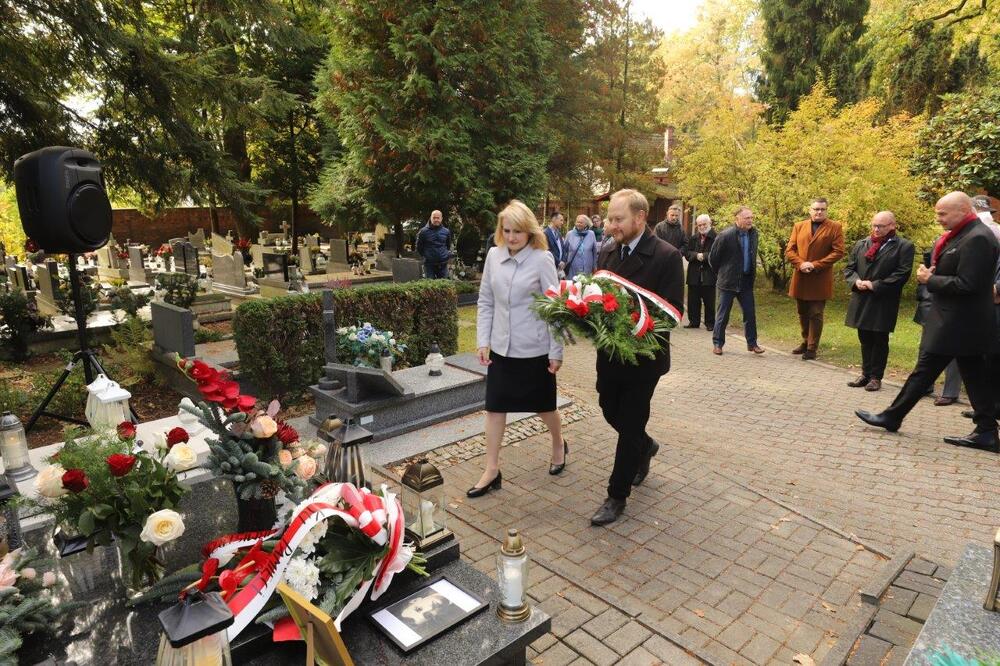 Uroczystość oznaczenia znakiem pamięci „Tobie Polsko” grobów powstańców śląskich w Pszczynie. Fot. Piotr Łapa UM Pszczyna