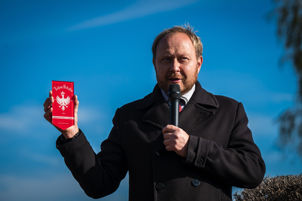 Uroczystość oznaczenia znakiem pamięci „Tobie Polsko” grobu powstańca śląskiego Nikodema Wacławczyka – Żory, 21 października 2024. Fot.: IPN K. Łojko