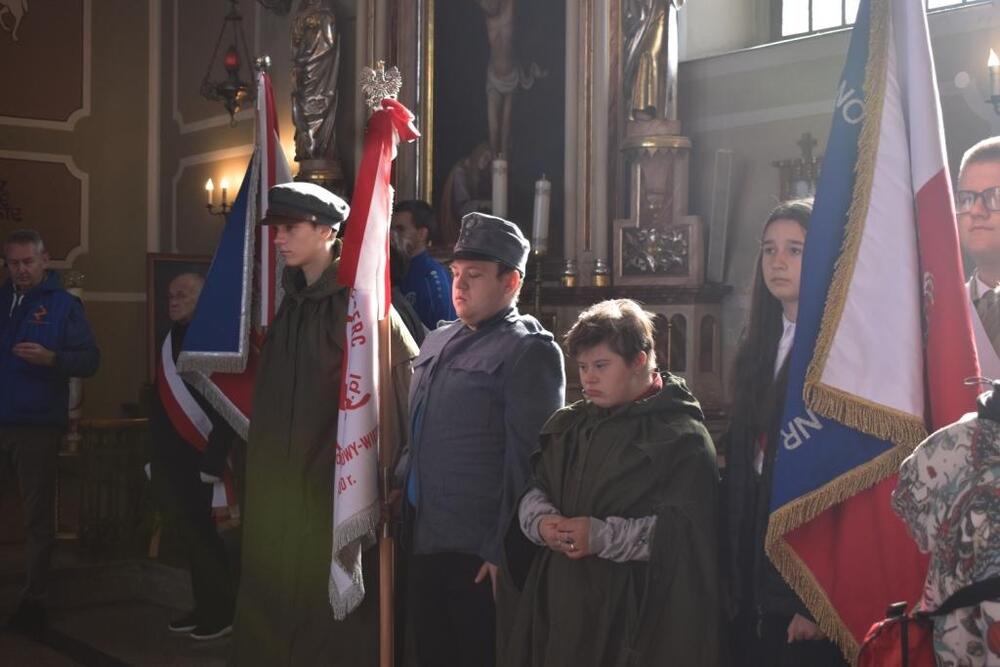 Uroczystość odsłonięcia tablicy Ludwika Pantoflińskiego w Żywcu.