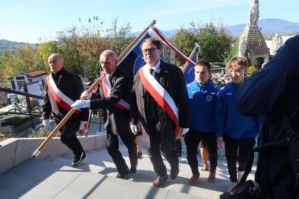 Uroczystość odsłonięcia tablicy Ludwika Pantoflińskiego w Żywcu.