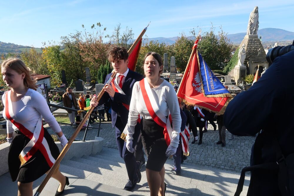 Uroczystość odsłonięcia tablicy Ludwika Pantoflińskiego w Żywcu.