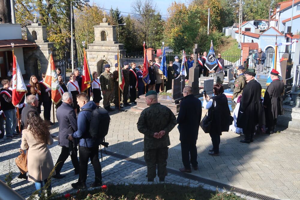 Uroczystość odsłonięcia tablicy Ludwika Pantoflińskiego w Żywcu.