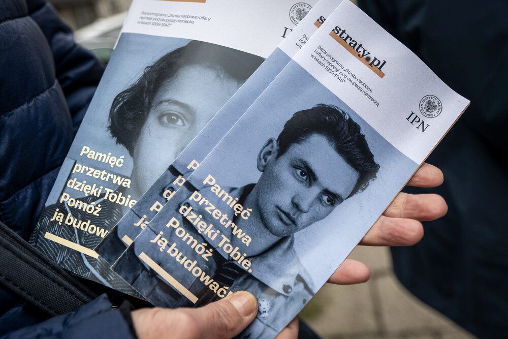 Konferencja prasowa katowickiego IPN na temat kolejnego etapu programu dokumentacyjnego IPN „Straty osobowe i ofiary represji pod okupacją niemiecką w latach 1939-1945” – straty.pl. Fot.: IPN K. Łojko