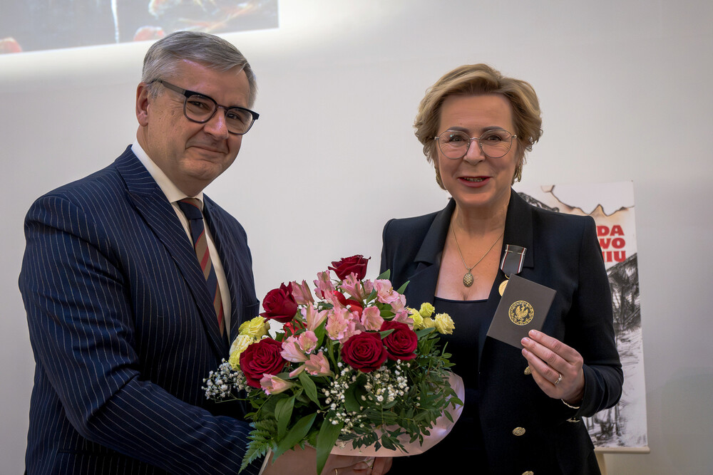 Wręczenie medalu złotego medalu Reipublicae Memoriae Meritum Jadwidze Wiśniewskiej – Częstochowa, 4 listopada 2024. Fot.: IPN K. Łojko