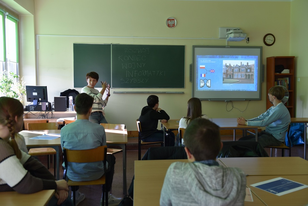 Warsztaty edukacyjne dla uczestników projektu „Silni Polską!“. Fot. Monika Kobylańska/IPN