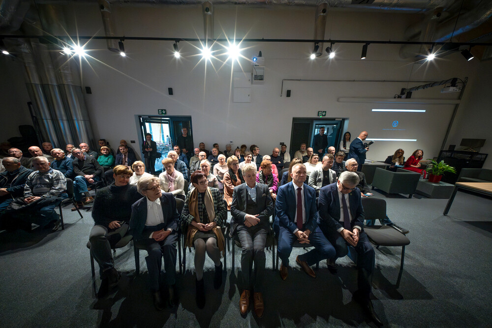 Promocja monety poświęconej Henrykowi Flame "Bartkowi" z serii "Wyklęci przez komunistów żołnierze niezłomni". Fot.: IPN K. Łojko