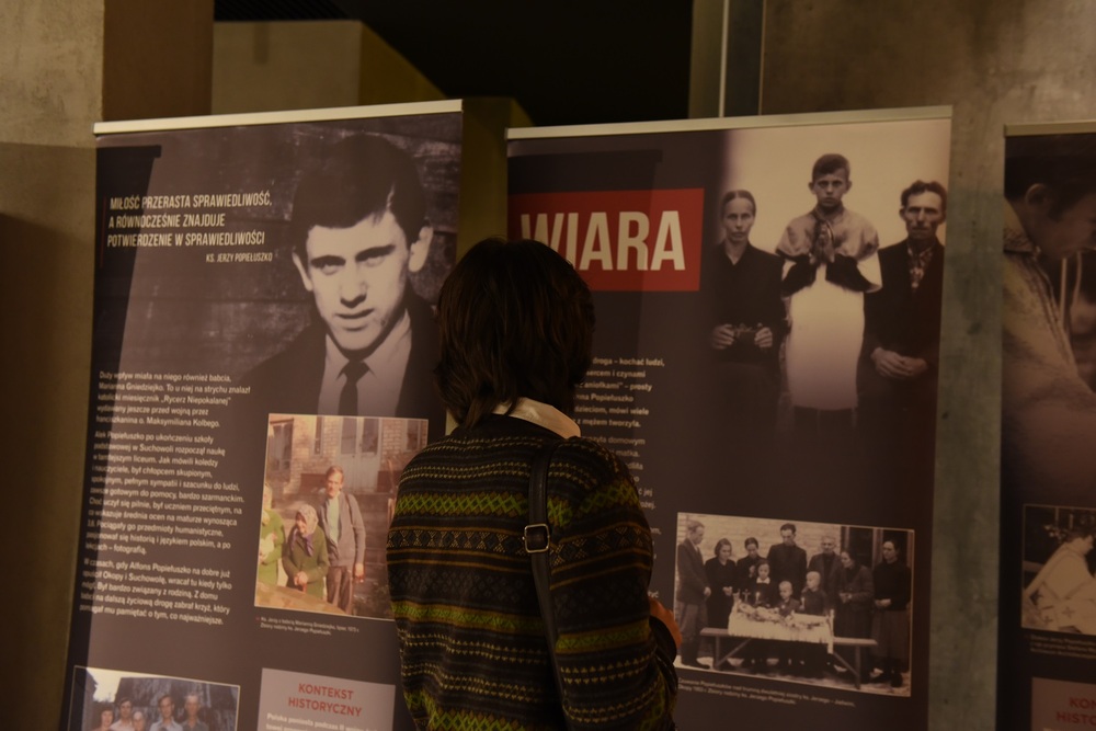 W ramach cyklu „Czwartki z historią w IPN" spotkanie z Urszulą Gierasimiuk. Fot. Monika Kobylańska/IPN