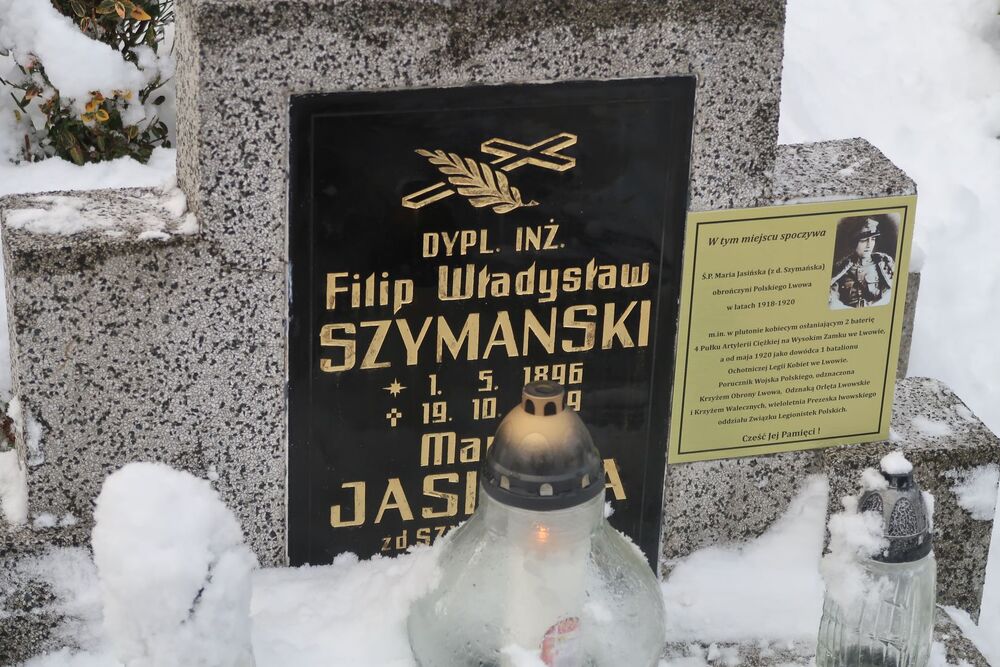 Upamiętnienie Marii Jasińskiej, obrończyni polskiego Lwowa. Fot. Dominik Abłamowicz/IPN