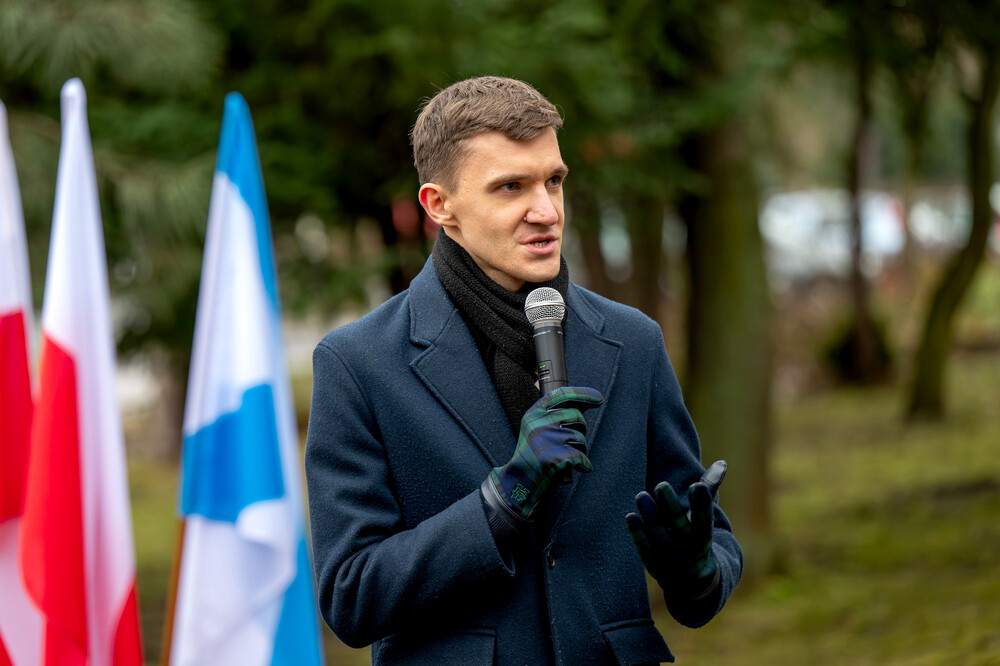 Odsłonięcie tablicy upamiętniającej rodzinę Rogozińskich oraz Pelagię Szpringer – Sosnowiec, 10 grudnia 2024. Fot.: IPN. K. Łojko