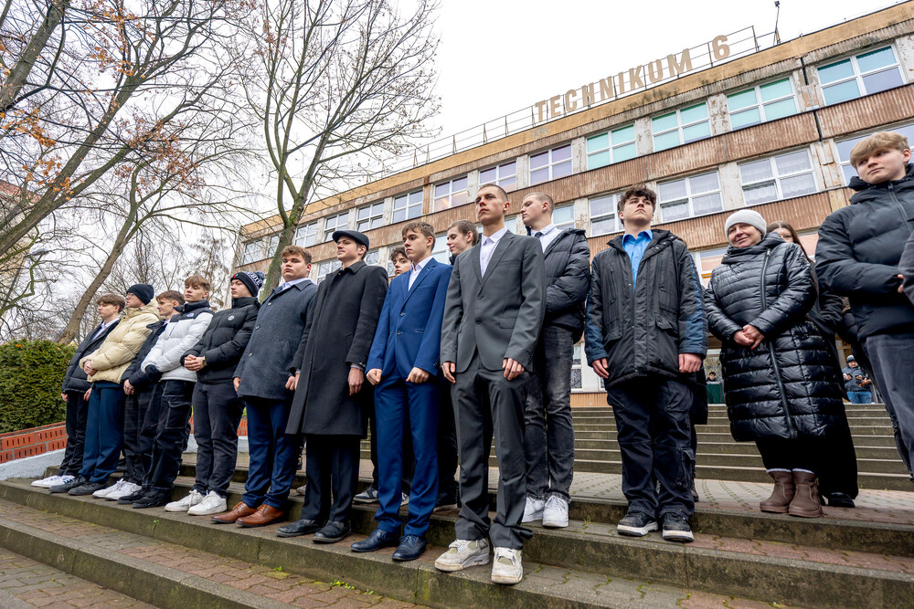 Odsłonięcie tablicy upamiętniającej rodzinę Rogozińskich oraz Pelagię Szpringer – Sosnowiec, 10 grudnia 2024. Fot.: IPN. K. Łojko