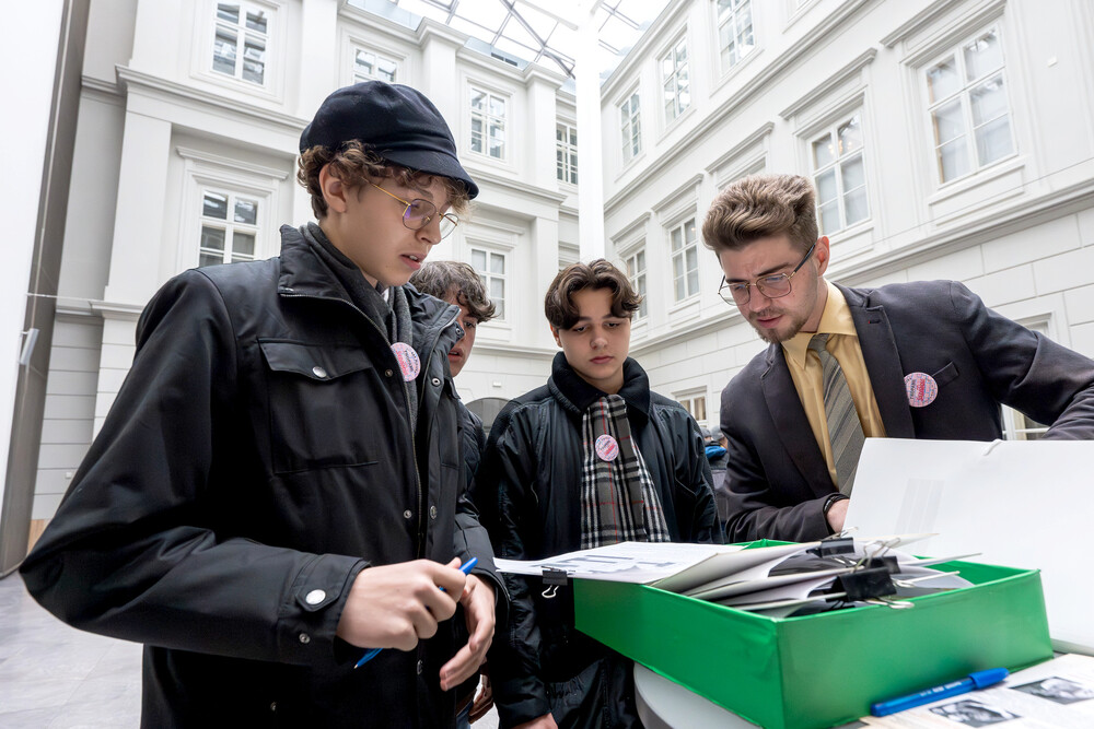 7. edycja Gry Miejskiej „Tropami Solidarności” – Bielsko-Biała, 14 grudnia 2024. Fot.: IPN K. Łojko