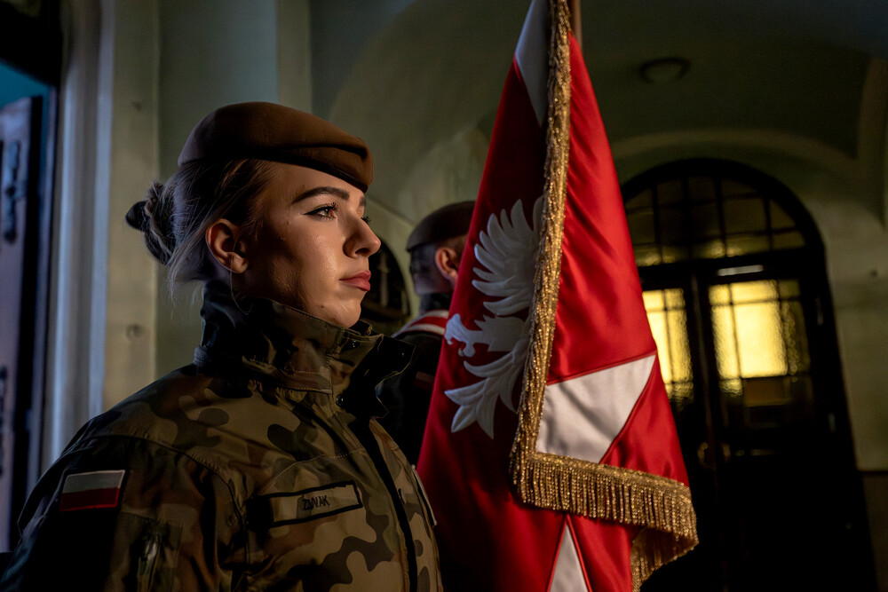 Odsłonięcie tablicy upamiętniającej księży katolickich ze Śląska Cieszyńskiego, zamordowanych przez Niemców podczas II wojny światowej – Cieszyn, 19 grudnia 2024. Fot.: IPN K. Łojko