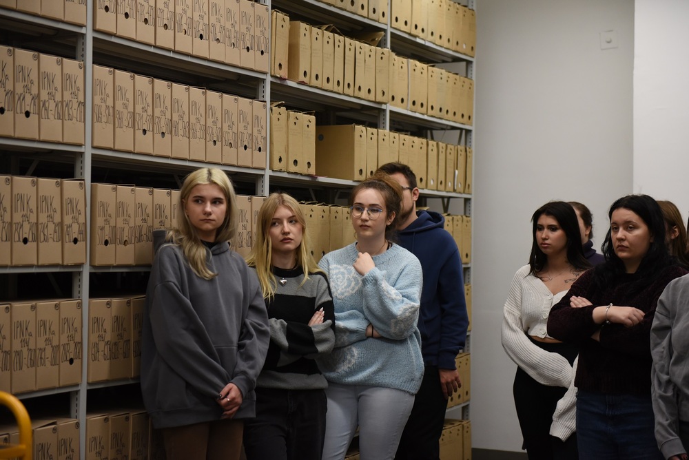 Zajęcia edukacyjne „Co kryją archiwa IPN“. Fot. Monika Kobylańska/IPN