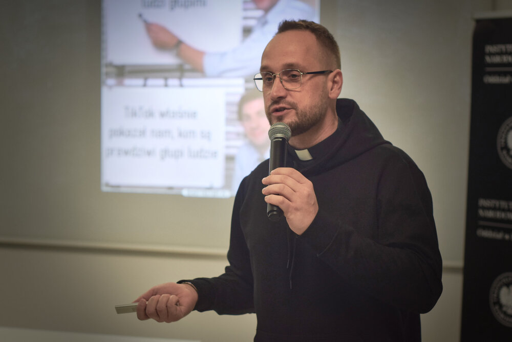 Piąte spotkanie w ramach projektu edukacyjnego „Łączka i inne miejsca poszukiwań” – Katowice, 3 lutego 2025. Fot.: Adam Kondracki IPN