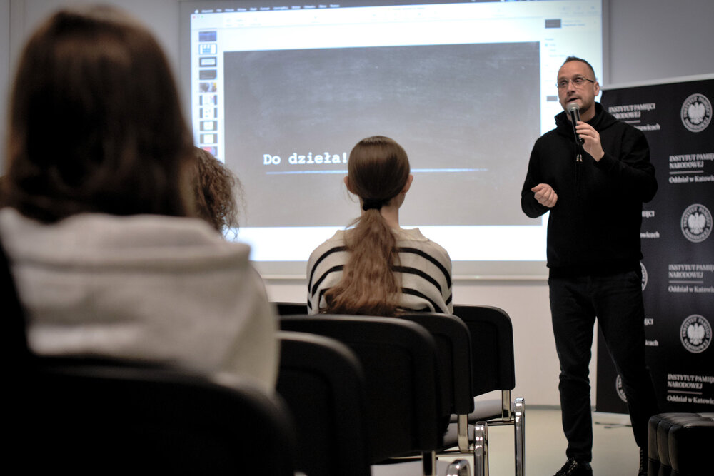 Piąte spotkanie w ramach projektu edukacyjnego „Łączka i inne miejsca poszukiwań” – Katowice, 3 lutego 2025. Fot.: Adam Kondracki IPN