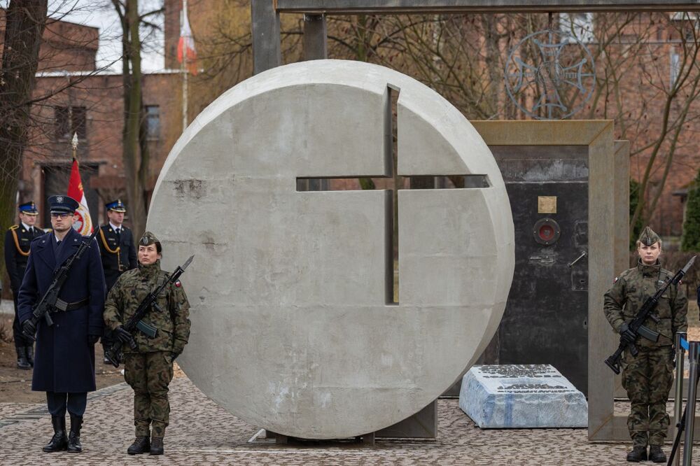 Odsłonięcie pomnika Żołnierzy Wyklętych w Raciborzu – 27 lutego 2022 fot. arch.