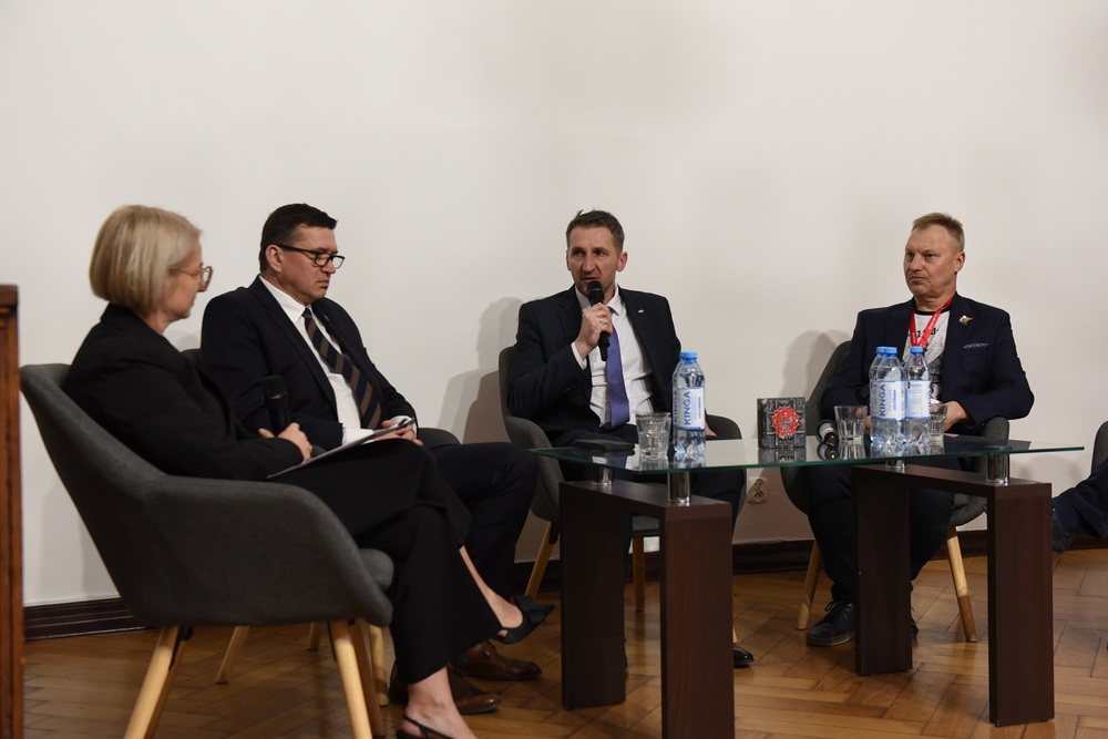 Kongres Pamięci Żołnierzy Wyklętych i Więźniów Politycznych PRL w Warszawie. Fot. Monika Kobylańska/IPN