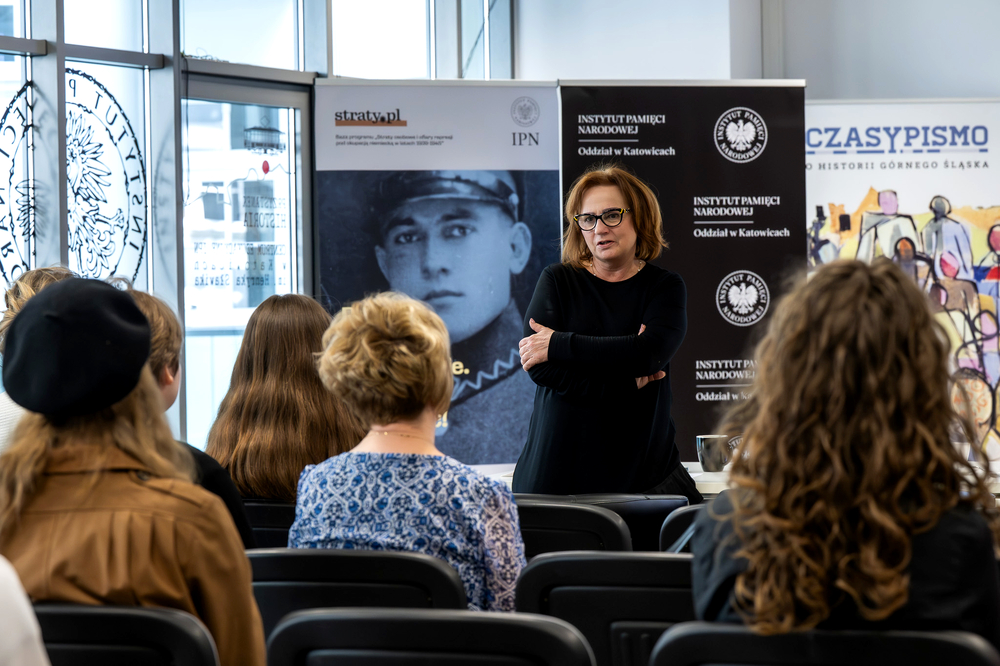 Półfinały XI edycji ogólnopolskiego konkursu recytatorskiego„W kręgu poezji i prozy lagrowej więźniarek KL Ravensbrück im. Wandy Półtawskiej” – Katowice, 12 marca 2025. Fot.: IPN Krzysztof Łojko
