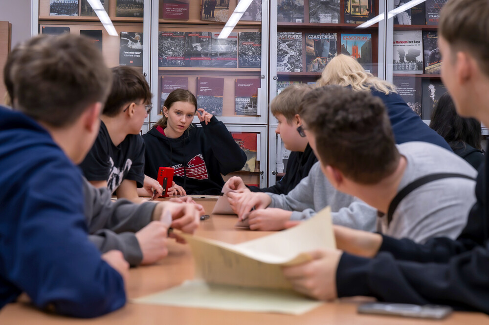 Zajęcia edukacyjne „Co kryją archiwa IPN“ – Katowice, 13 marca 2025. Fot.: IPN Krzysztof Łojko