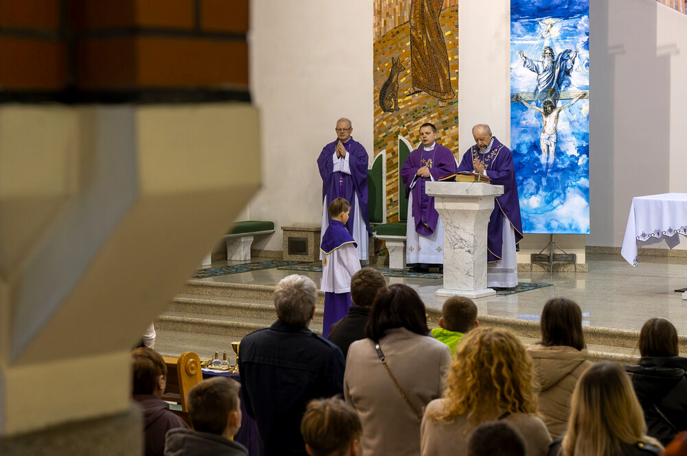 Upamiętnienie młodzieżowej organizacji antykomunistycznej „Tajne Harcerstwo Krajowe – Szeregi Wolności“ – Lędziny, 14 marca 2025. Fot.: IPN Krzysztof Łojko