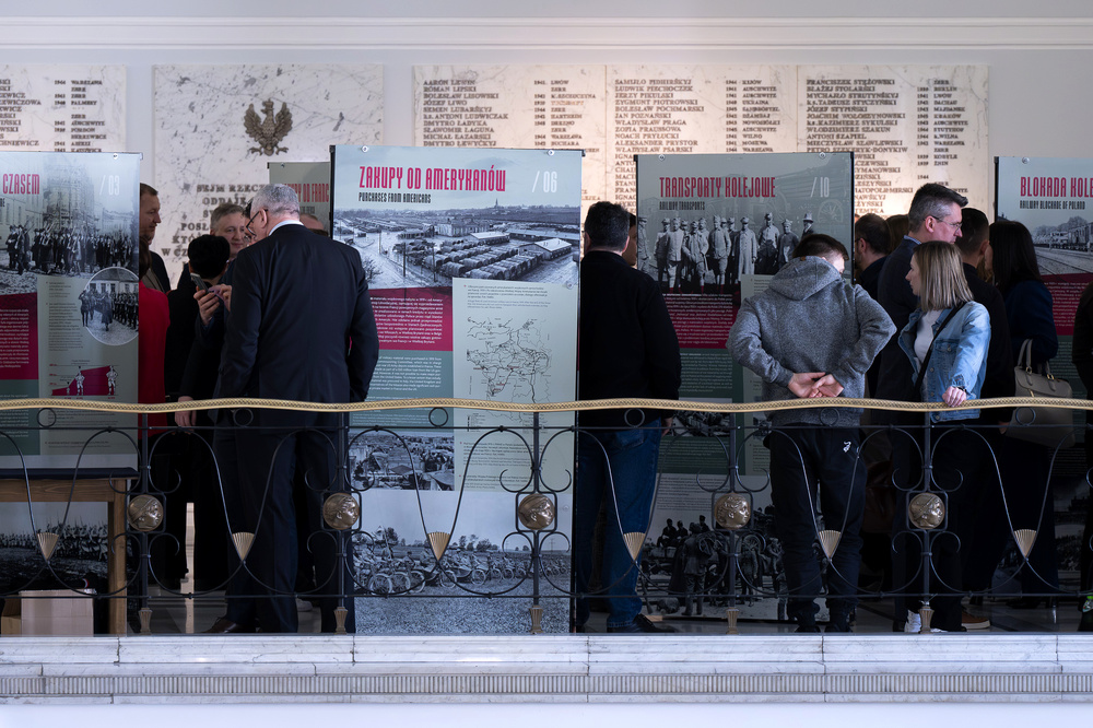 Otwarcie wystawy „Walczyć, ale czym? Jak Polacy uzbroili swoją milionową armię do wojny z sowiecką Rosją? Działalność Polskiej Wojskowej Misji Zakupów w Paryżu w latach 1919-1921” – Warszawa, 19 marca 2025. Fot.: IPN Krzysztof Łojko