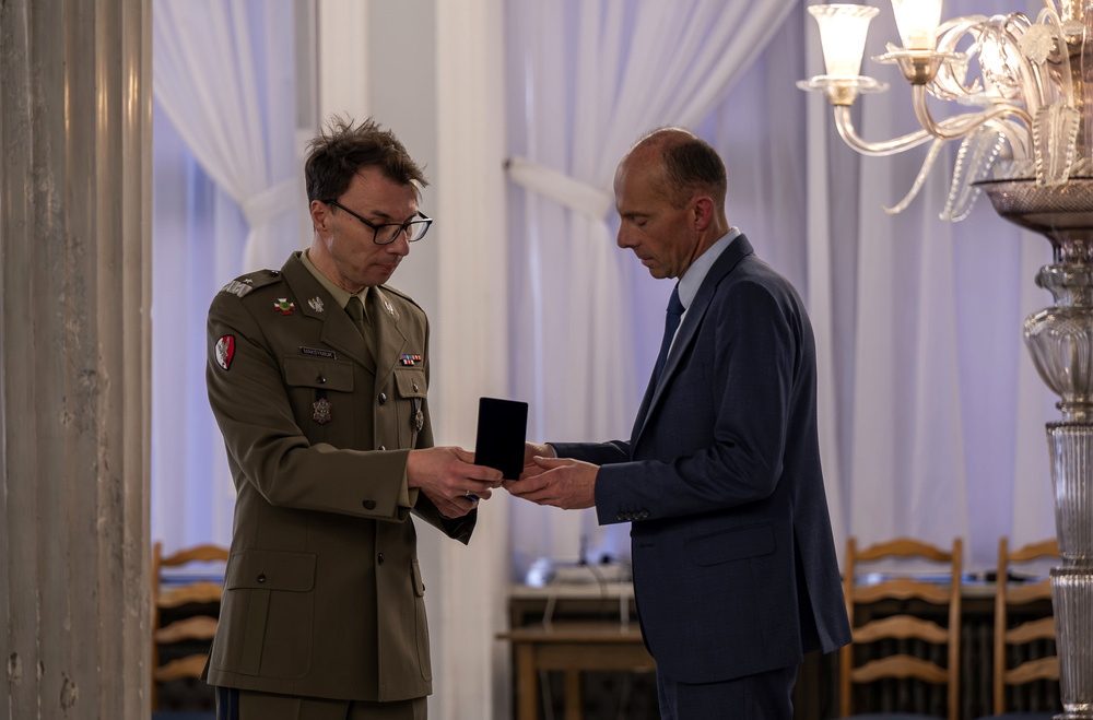 Otwarcie wystawy „Walczyć, ale czym? Jak Polacy uzbroili swoją milionową armię do wojny z sowiecką Rosją? Działalność Polskiej Wojskowej Misji Zakupów w Paryżu w latach 1919-1921” – Warszawa, 19 marca 2025. Fot.: IPN Krzysztof Łojko