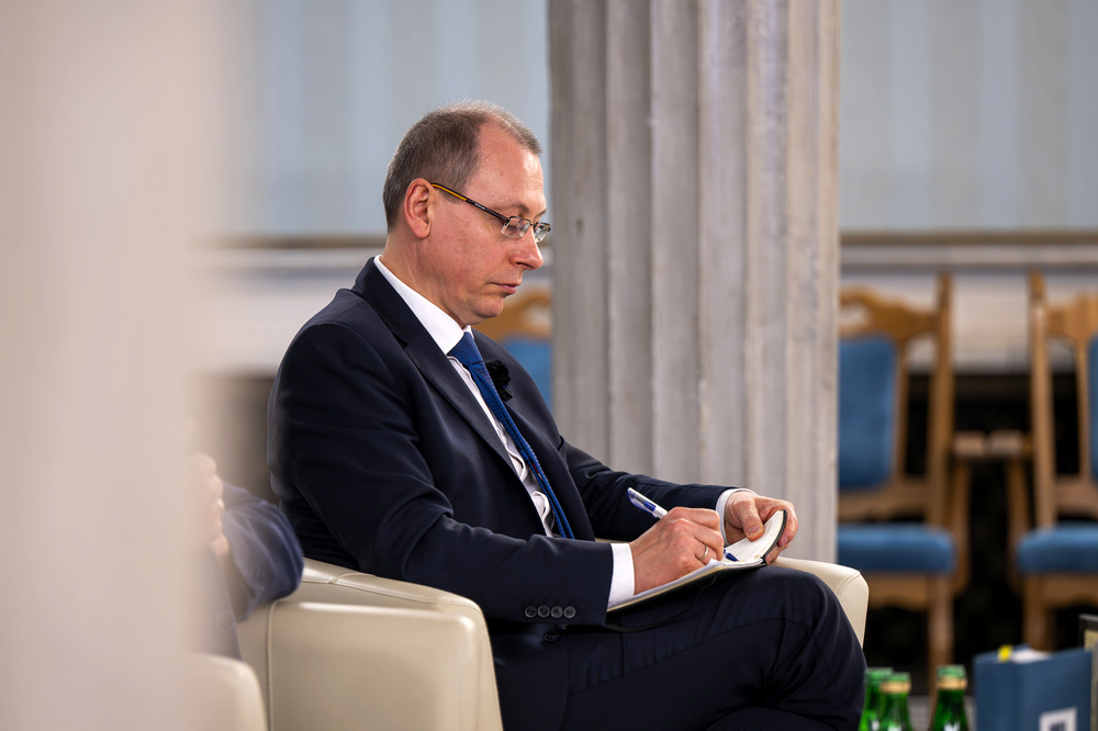 Otwarcie wystawy „Walczyć, ale czym? Jak Polacy uzbroili swoją milionową armię do wojny z sowiecką Rosją? Działalność Polskiej Wojskowej Misji Zakupów w Paryżu w latach 1919-1921” – Warszawa, 19 marca 2025. Fot.: IPN Krzysztof Łojko