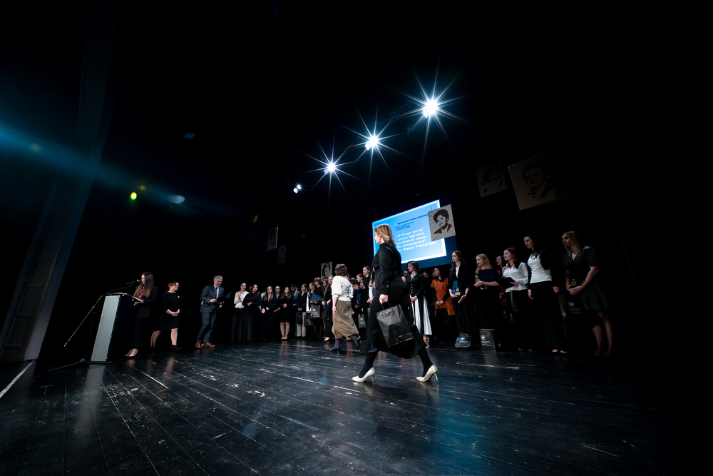 Gala finałowa XI edycji ogólnopolskiego konkursu recytatorskiego „W kręgu poezji i prozy lagrowej więźniarek KL Ravensbrück“ im. Wandy Półtawskiej – Ruda Śląska, 9 kwietnia 2025. Fot.: IPN Krzysztof Łojko