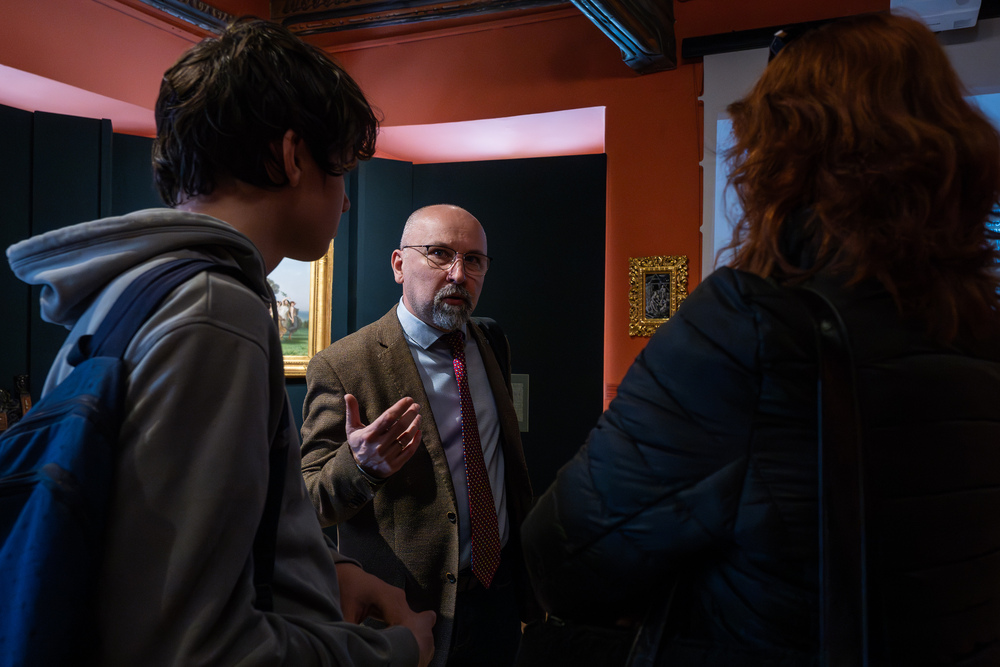 Wykład dla młodzieży: "...ofiary były całkowicie zaskoczone śmiercią". Modus operandi zbrodni katyńskiej a pamięć zbiorowa Polaków. – Tarnowskie Góry, 8 kwietnia 2025. Fot.: IPN Krzysztof Łojko