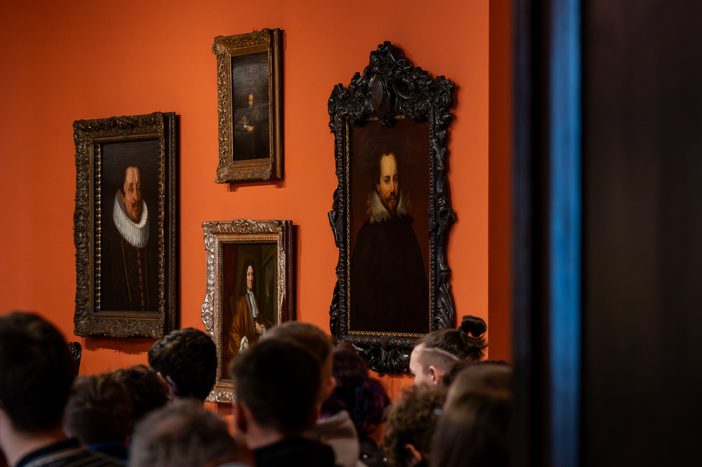 Wykład dla młodzieży: "...ofiary były całkowicie zaskoczone śmiercią". Modus operandi zbrodni katyńskiej a pamięć zbiorowa Polaków. – Tarnowskie Góry, 8 kwietnia 2025. Fot.: IPN Krzysztof Łojko