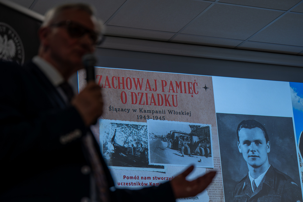 Spotkanie „Ślązacy pod dowództwem gen. Władysława Andersa - w 80. rocznicę bitwy o Bolonię" w ramach projektu „Czwartki z historią” – Katowice, 10 kwietnia 2025. Fot.: IPN Krzysztof Łojko