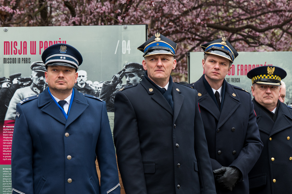 Otwarcie wystawy „Walczyć, ale czym? Jak Polacy uzbroili swoją milionową armię do wojny w sowiecką Rosją? Polska Wojskowa Misja Zakupów w Paryżu w latach 1919-1921” w Jaworznie, 11 kwietnia 2025. Fot.: IPN Krzysztof Łojko