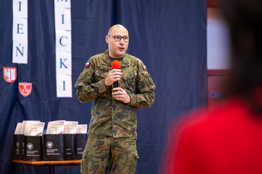 Katowicki IPN w ramach Powiatowego Dnia Akademickiego w Zabrzu – 15 kwietnia 2025. Fot.: IPN Krzysztof Łojko