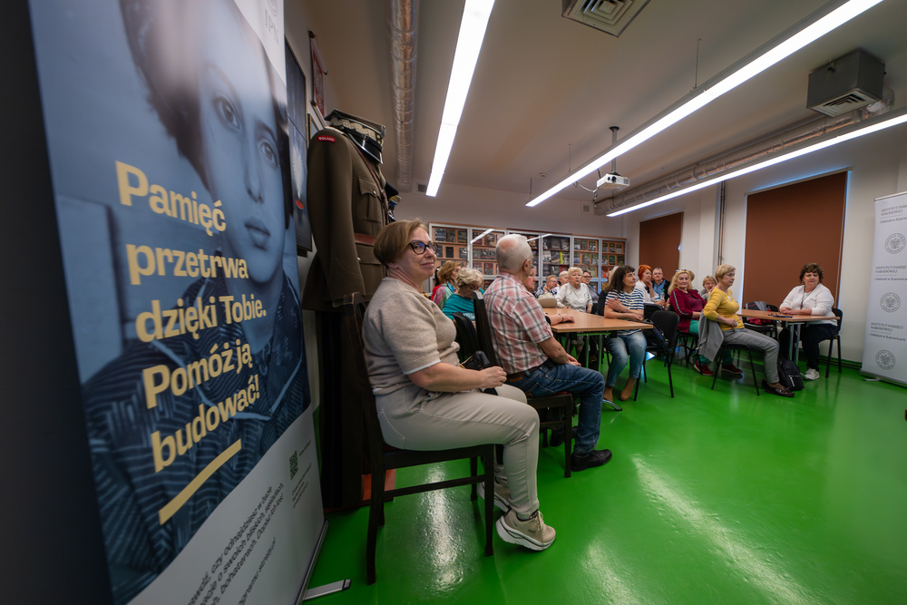 Słuchacze Uniwersytetu Trzeciego Wieku w OA IPN Katowice – 16 kwietnia 2025. Fot.: IPN Krzysztof Łojko