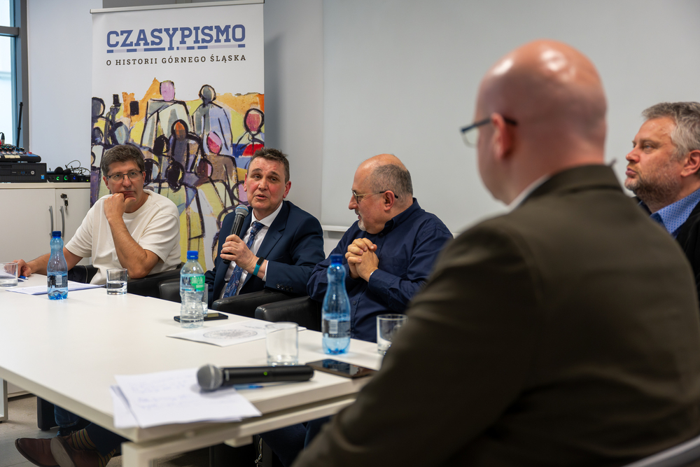 Dyskusja panelowa „Górny Śląsk w wielkiej polityce po 1945 r. – wybrane aspekty”. Fot.: IPN Krzysztof Łojko
