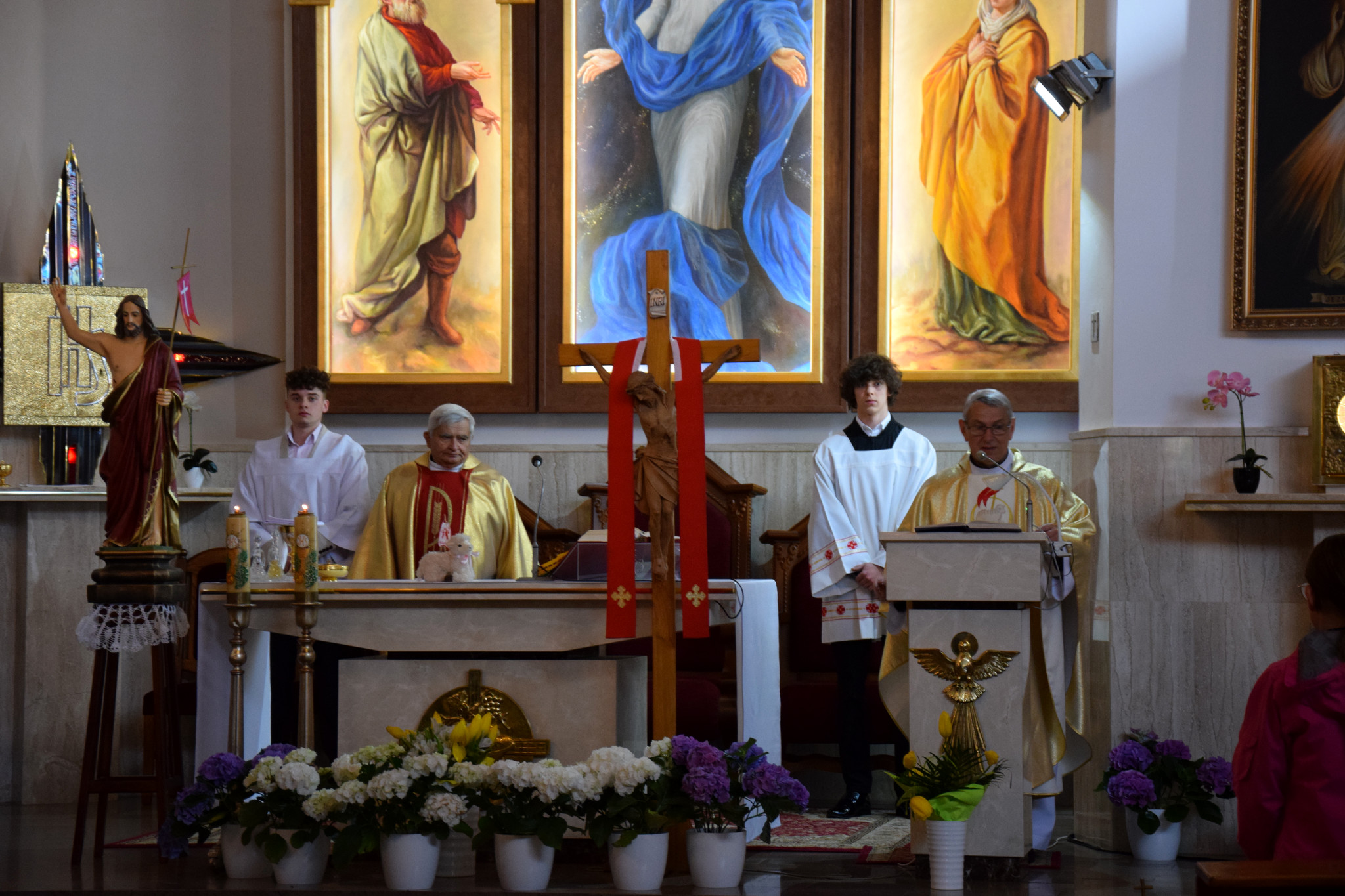 Uroczystość odsłonięcia i poświęcenia tablicy upamiętniającej wydarzenia 16 lutego 1972 r. w Brudzowicach. Fot.: IPN Dominik Grabis
